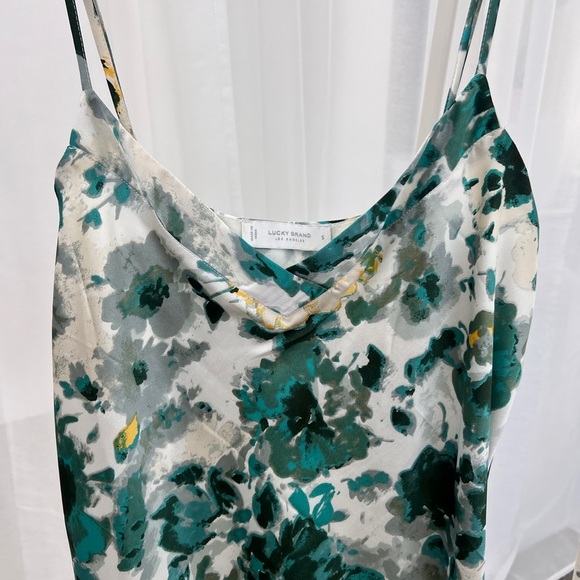 Floral Green and White Dress - Picture 2 of 8